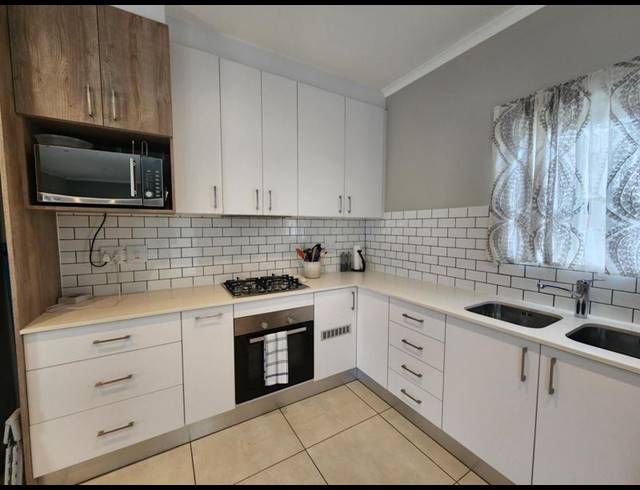 2 BEDROOM HOUSE FOR SALE IN MALMESBURY RURAL